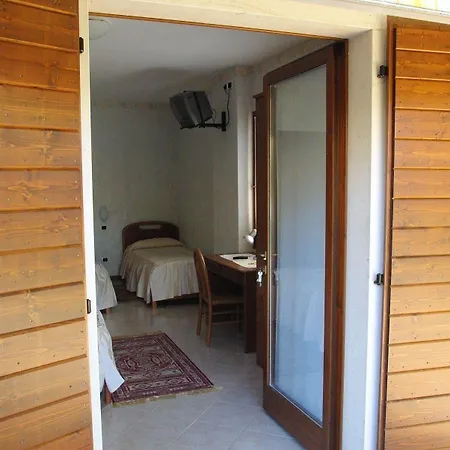 Otel Andreis